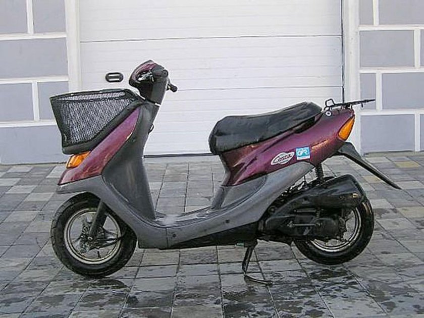 Скутер Honda Dio af34 cesta
