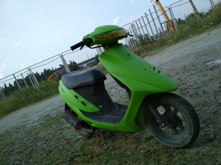 Honda Dio 27 зеленая