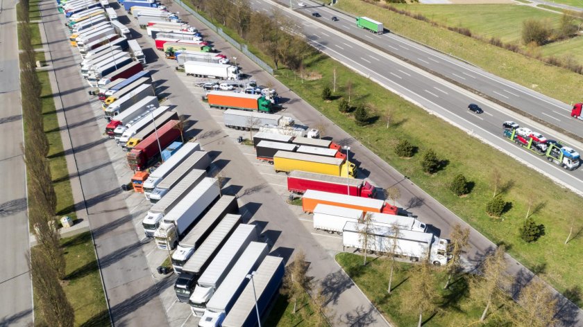 Стоянка фур