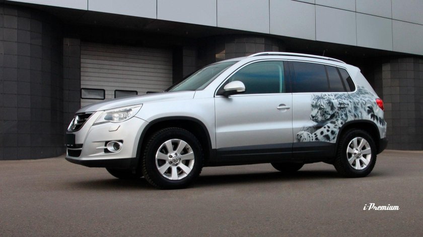 Аэрография белого Volkswagen Tiguan
