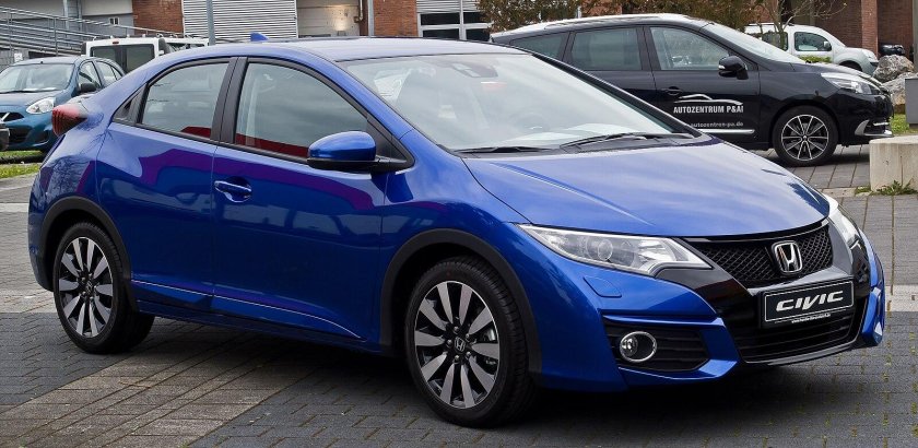 Honda Civic 2014 хэтчбек
