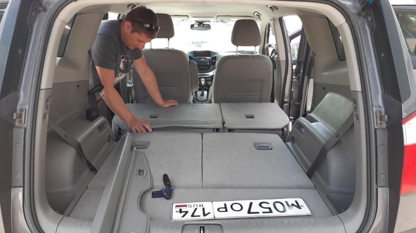 Габариты багажника Шевроле Орландо