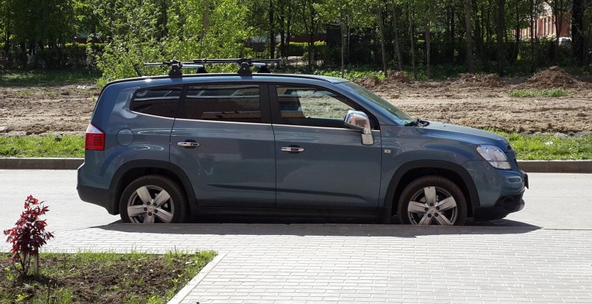 Chevrolet Orlando 2013 багажник