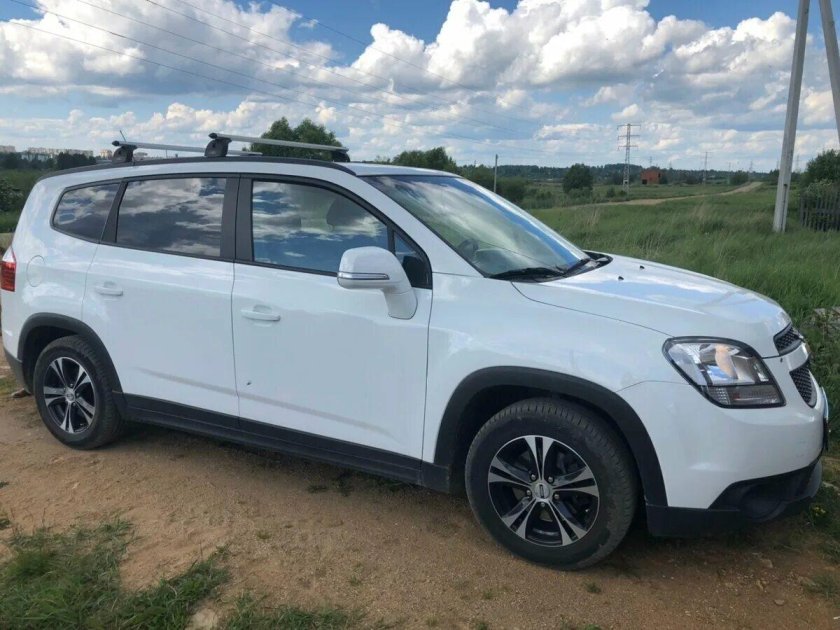 Thule багажник на Chevrolet Orlando