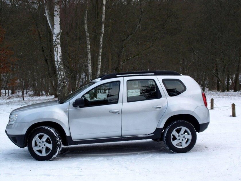 Рено Дастер 2016 серебристый