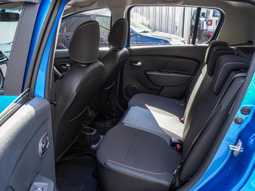 Renault logan stepway салон