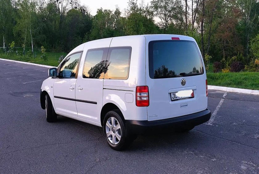 Volkswagen caddy iii