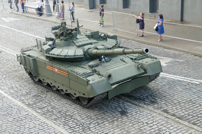 Танк т-80бвм