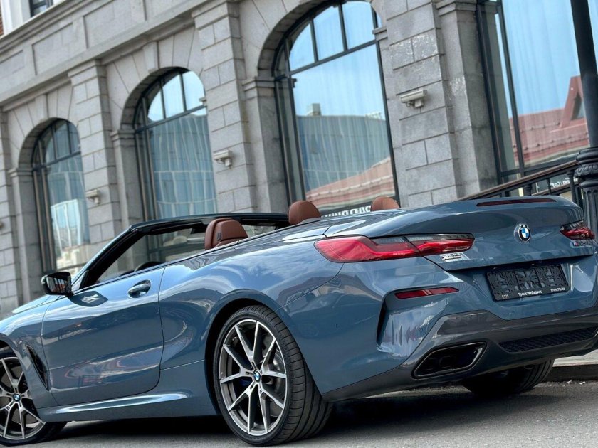 Bmw m8 cabrio 2021