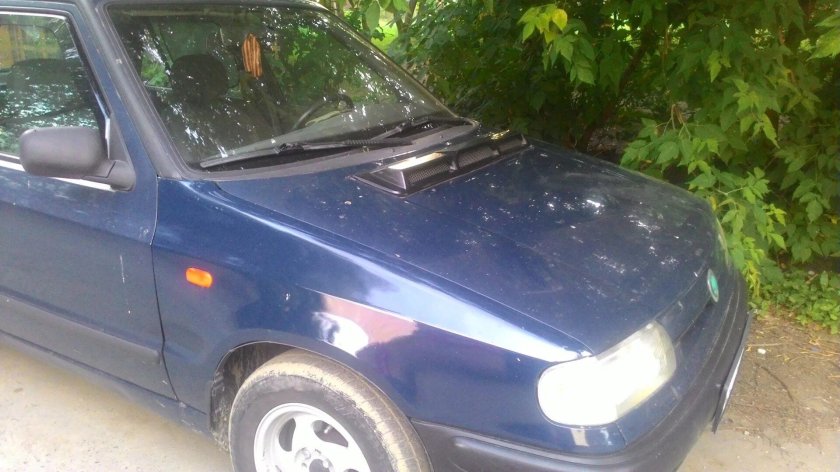 Воздухозаборник Шкода Фелиция