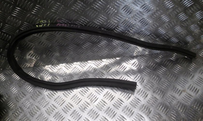 Уплотнитель кожуха ремня ГРМ