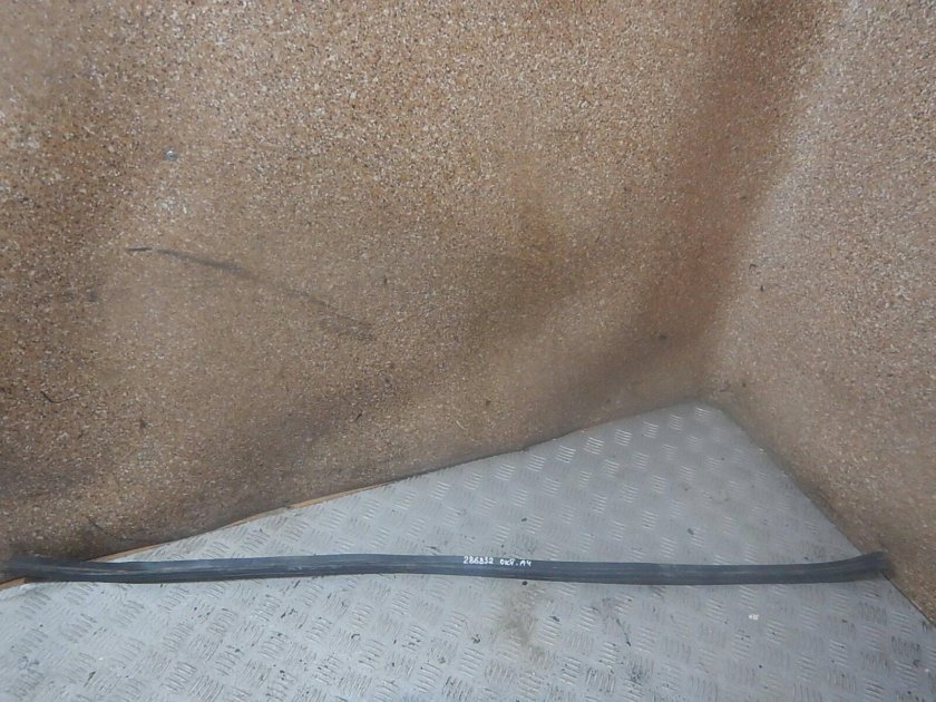 Капот Skoda Octavia Tour 1