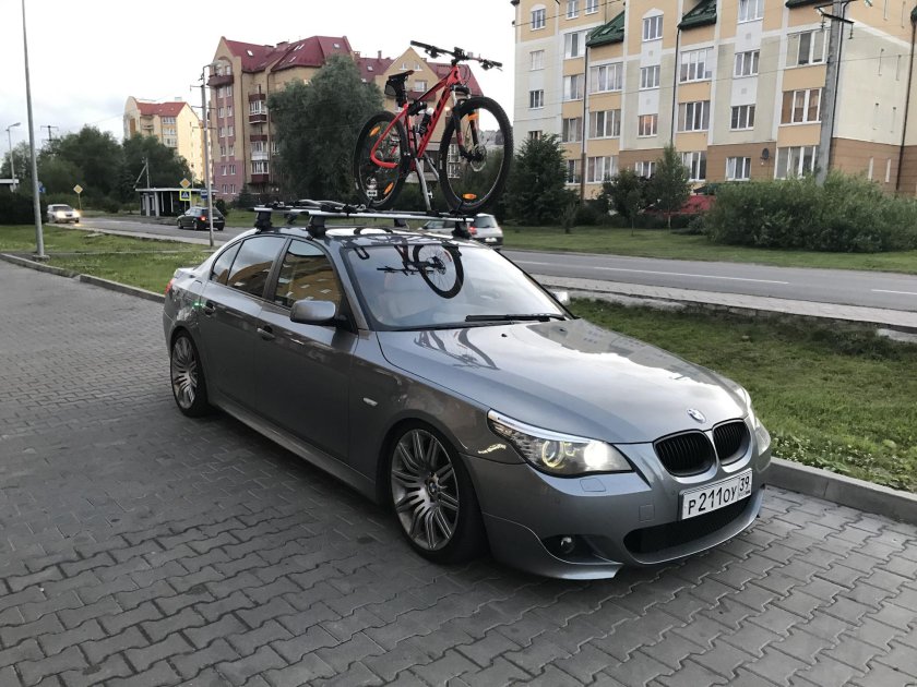 Багажник на крышу БМВ е60