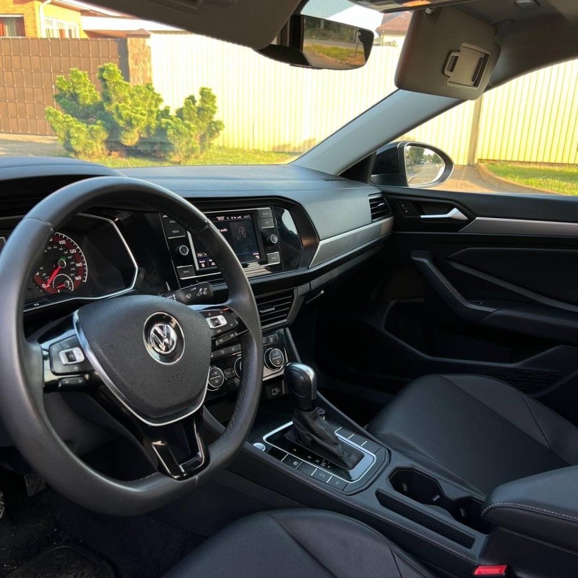 Фольксваген джетта 2020 года