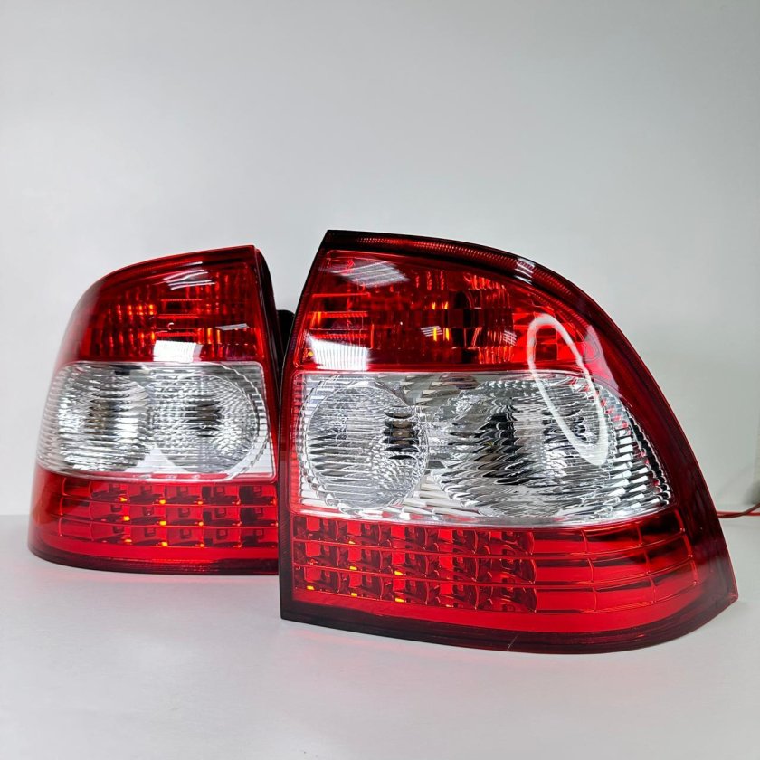 Задние фонари приора