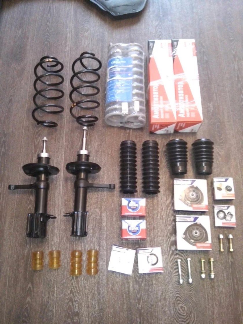 Стойка передняя ваз гранта в сборе