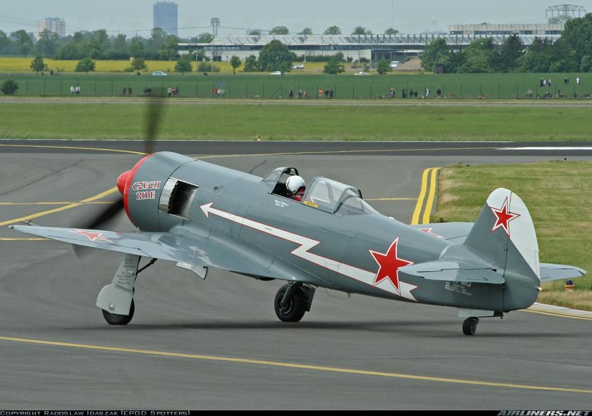Яковлев як-11