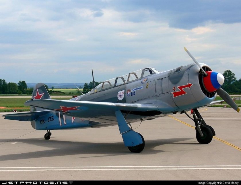 Яковлев як-11