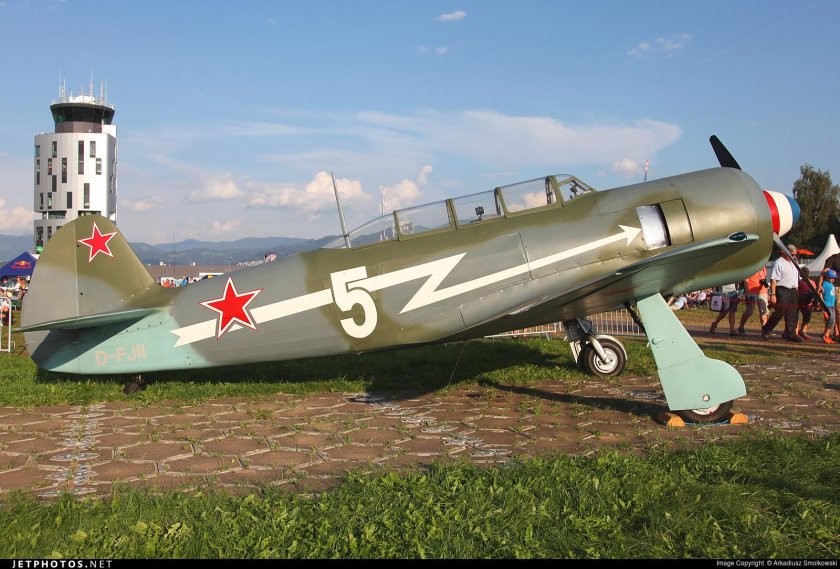 Яковлев як-11