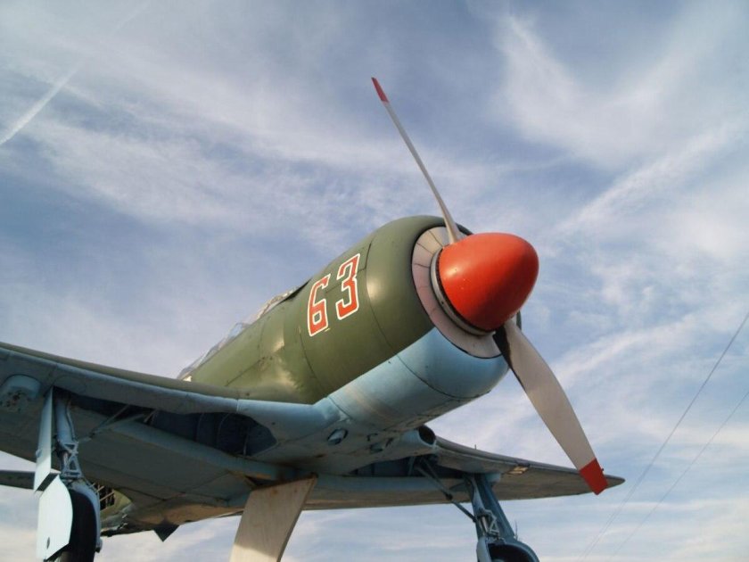 Яковлев як-11