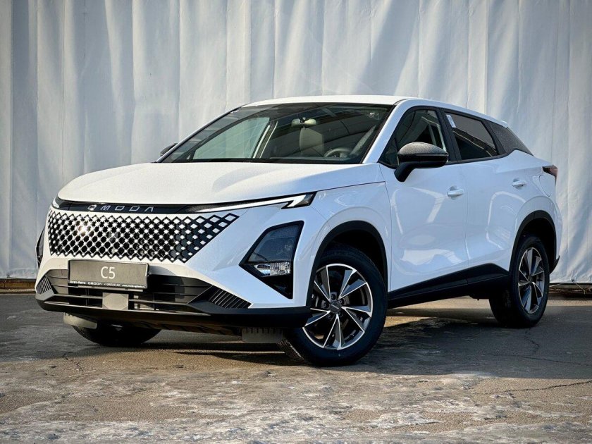 Автомобиль omoda