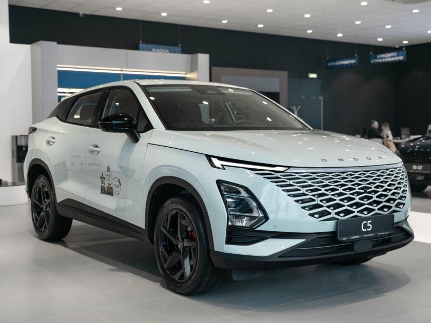 Автомобиль omoda c5 1.5 cvt joy