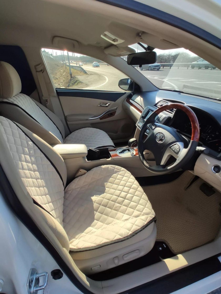 Чехлы Тойота Премио 2003