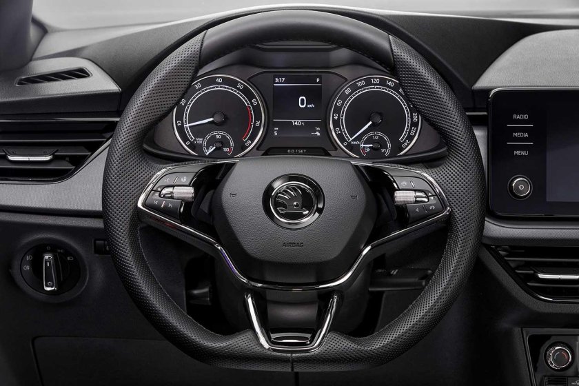 Руль Skoda Rapid 2021