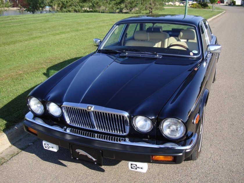 Jaguar xj6