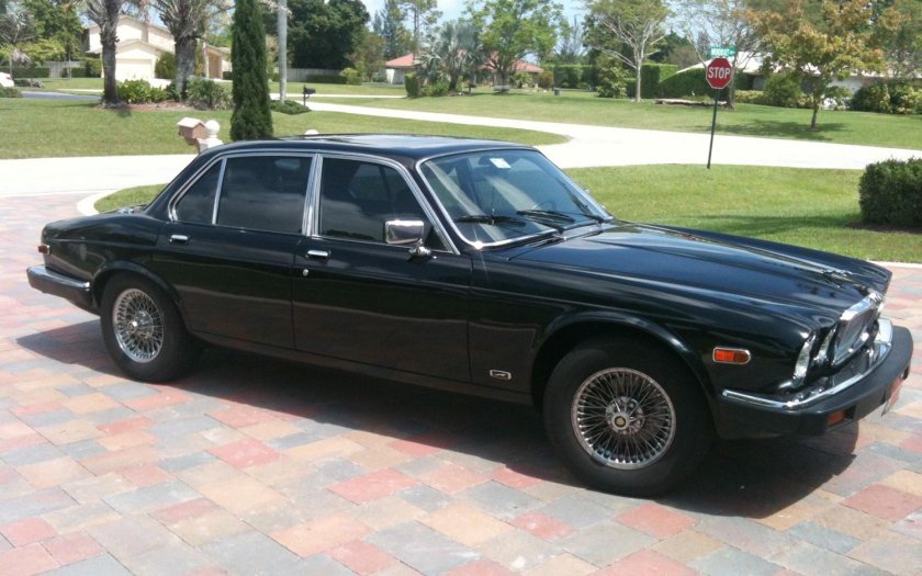 Jaguar xj6 1986