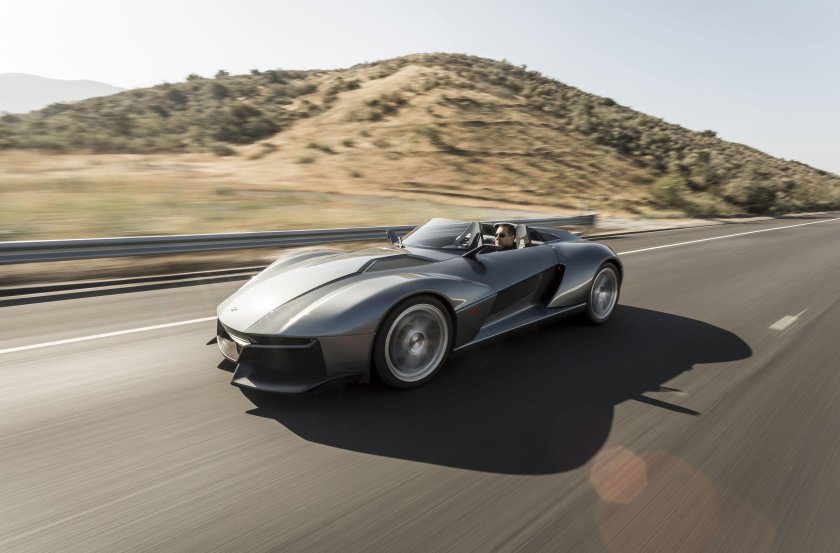 Тесла родстер