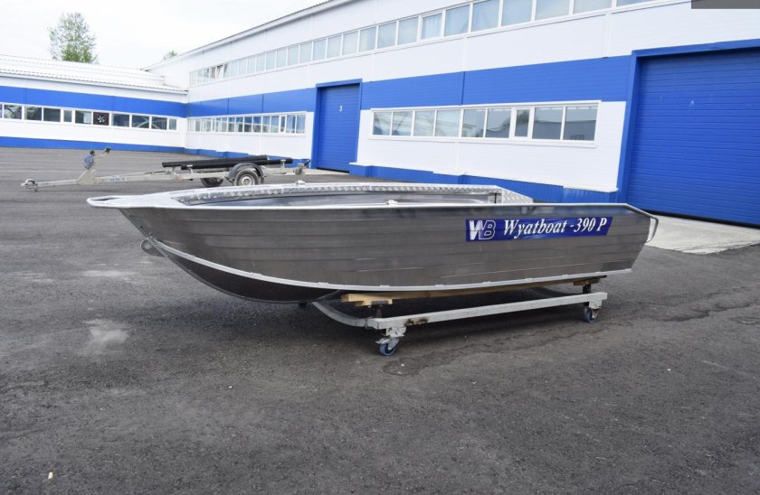 Wyatboat-390р увеличенный борт
