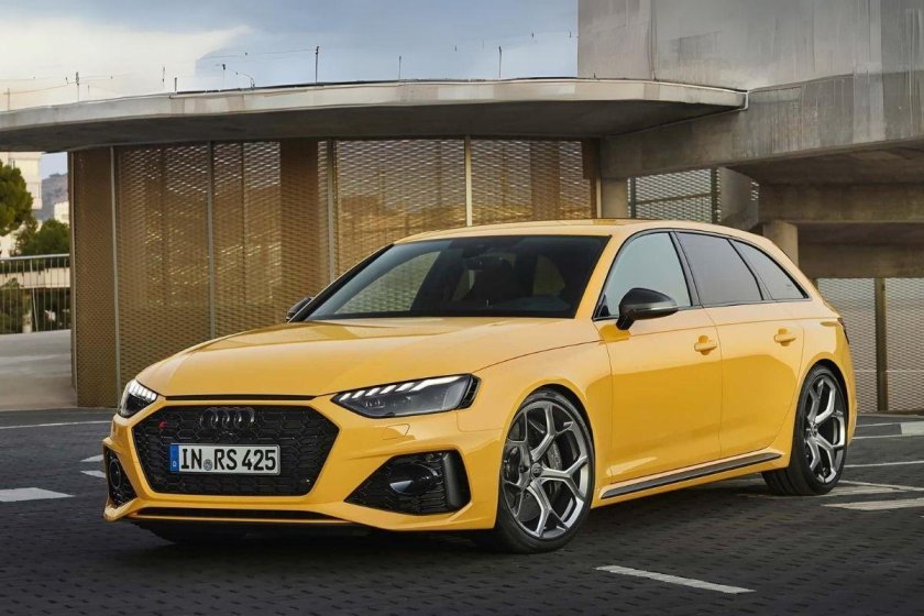Audi rs 4 avant