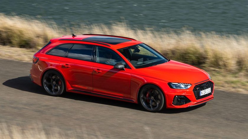 Audi rs 4 avant