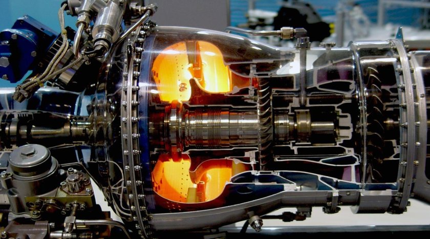 Реактивный двигатель