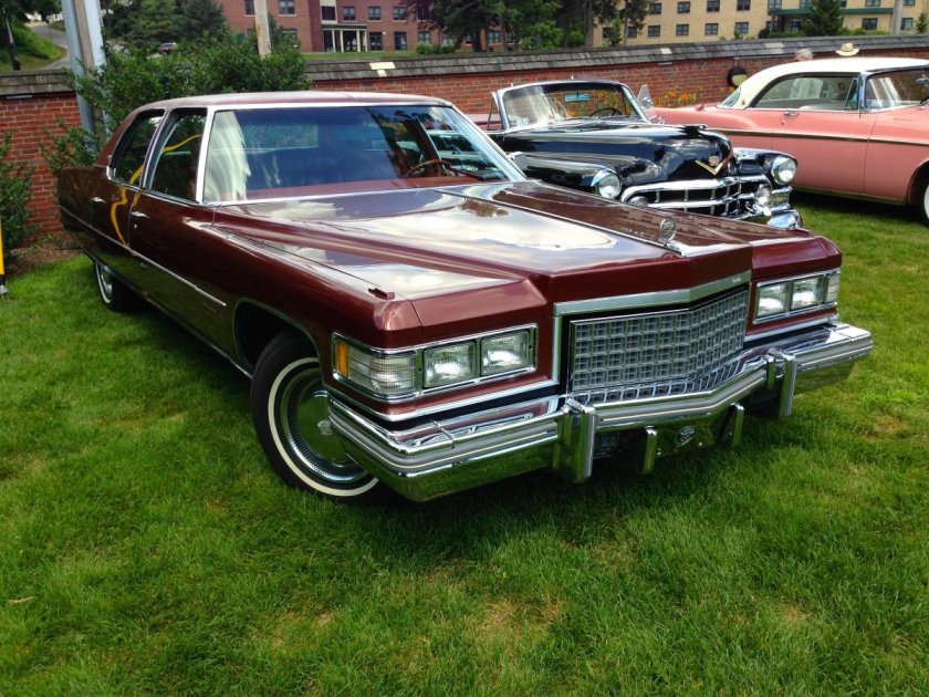 Cadillac Fleetwood 1971