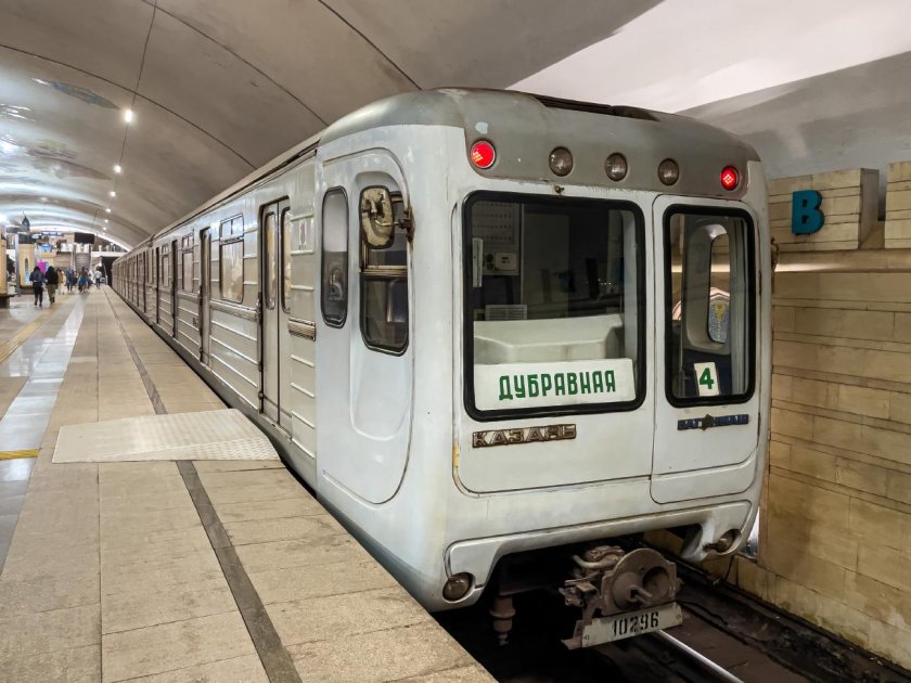 81-553.1/554.1/555.1 Славутич