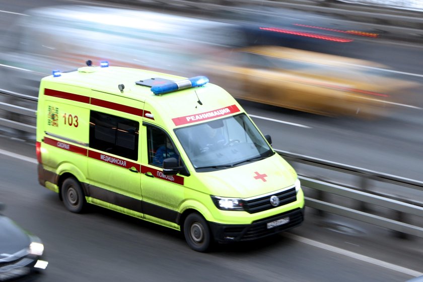 Машина скорая помощь