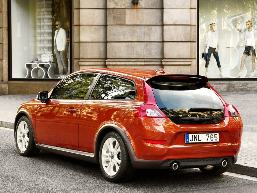 Вольво хэтчбек c30