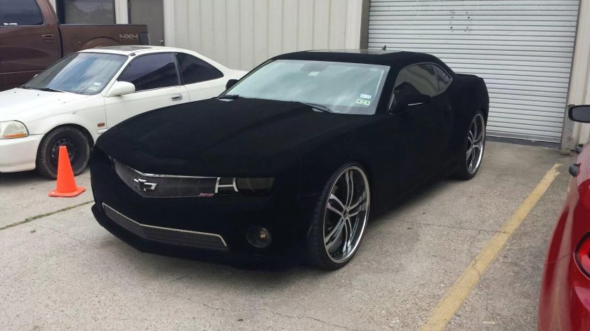 Самый чёрный цвет авто