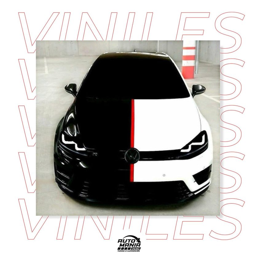 Черная машина с белыми полосками