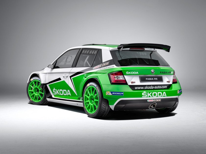 Skoda Fabia r5