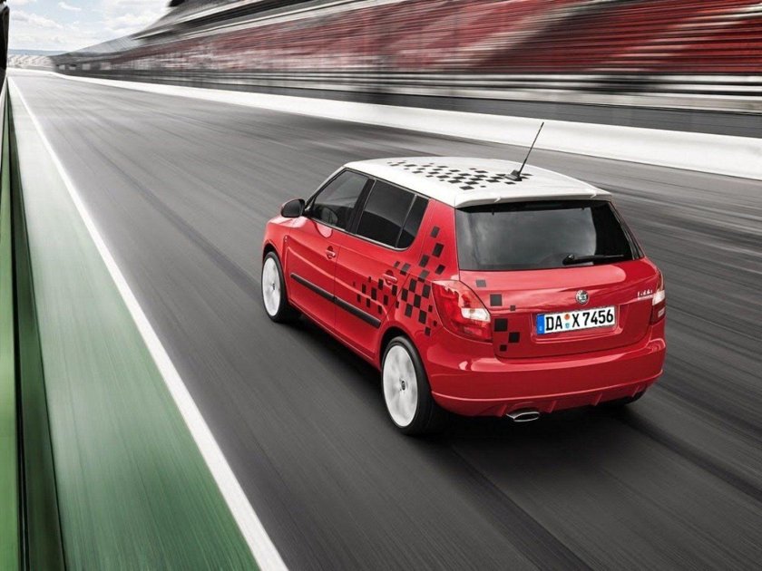 Спортивная Шкода Фабия
