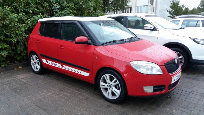 Шкода Фабия мк2