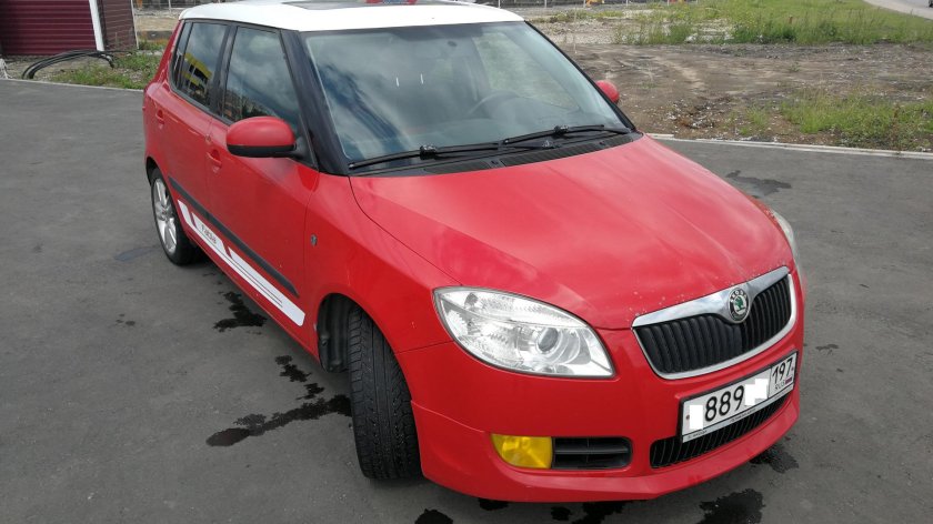 Шкода Фабия 1.2 2009