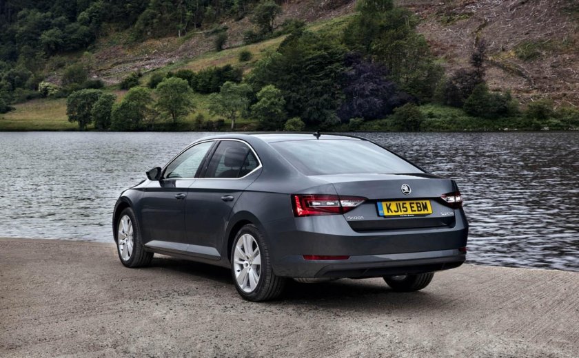 Skoda Superb 2015