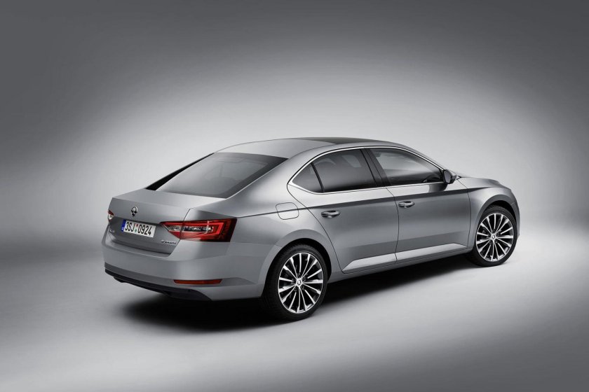 Skoda superb 2016