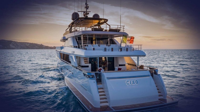 Custom line Navetta 42