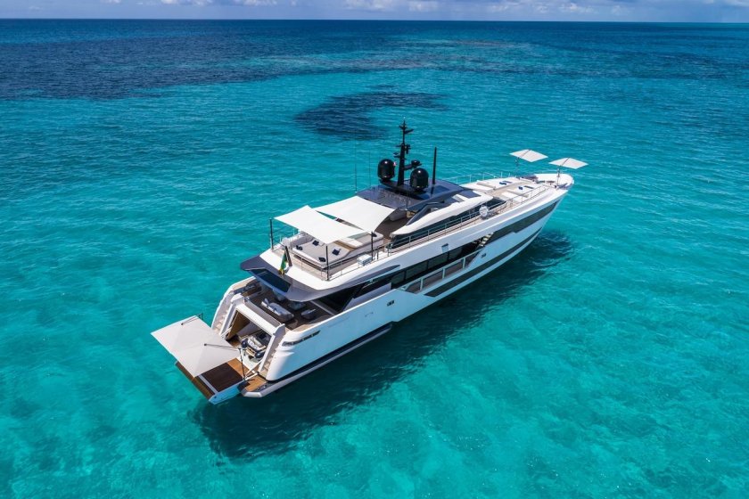 Charter yacht