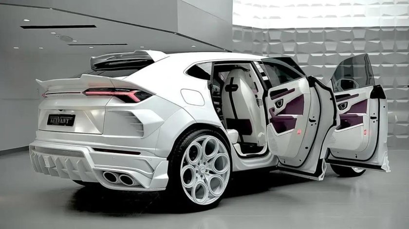 Lamborghini urus mansory venatus